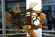Механическая скульптура «Ореховая рыба» в Музее Мирового океана