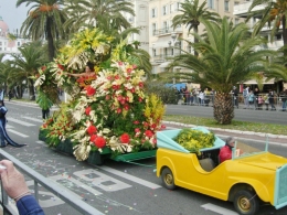 Битва цветов в Ницце фото 1