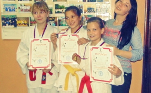 c_550_300_16777215_00_images_uploads_glavnaya_nov-k-i-obl_otkrytoe-pervenstvo-po-karate.jpg