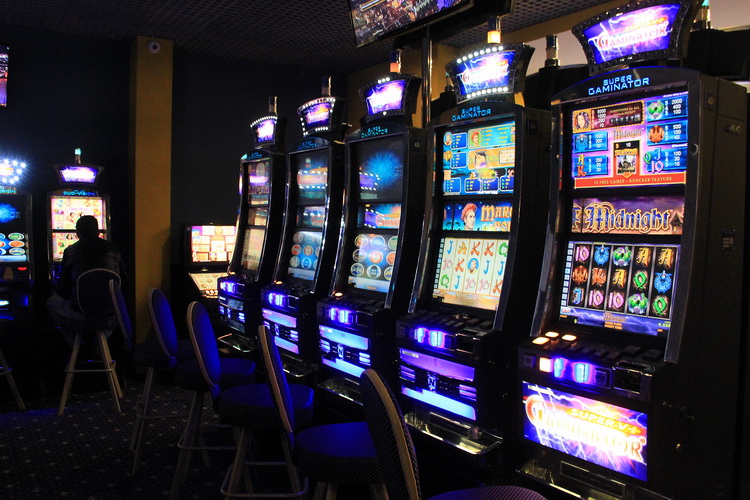 Игровые автоматы калининград хорошие онлайн казино